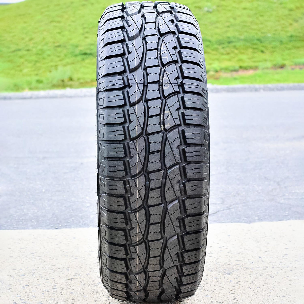 265/70R18 124S Tires P155200