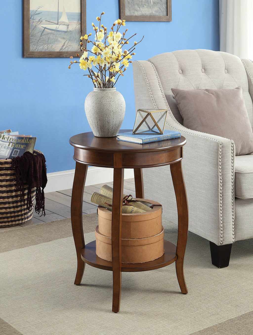 Round Accent Table with Storage Shelf Z350